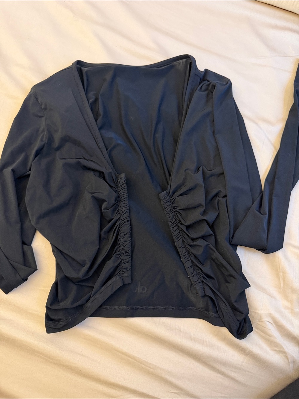 Like new Alo Long Sleeve Top in Black